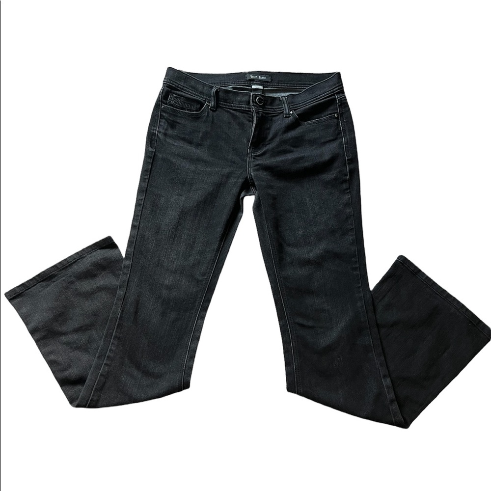White House Black Market WHBM Black Noir Flare Jeans in Size 4R